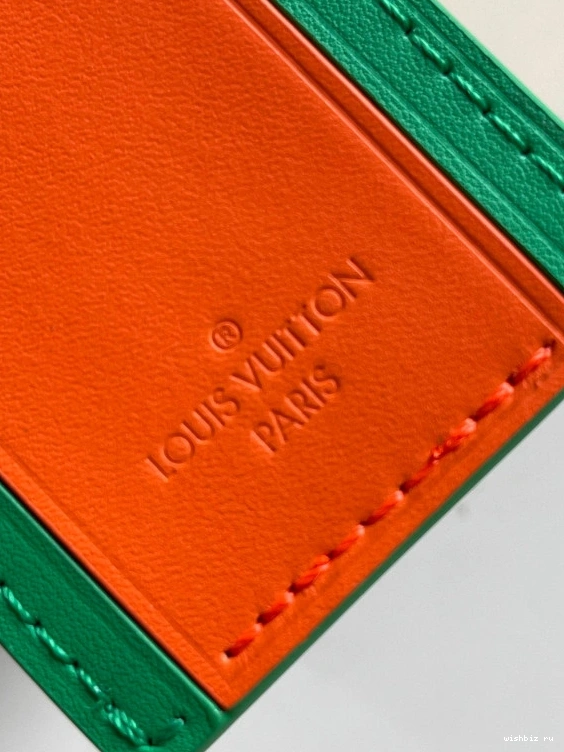 WIS MESSENGER VUITTON LOUIS CRUISER 1123